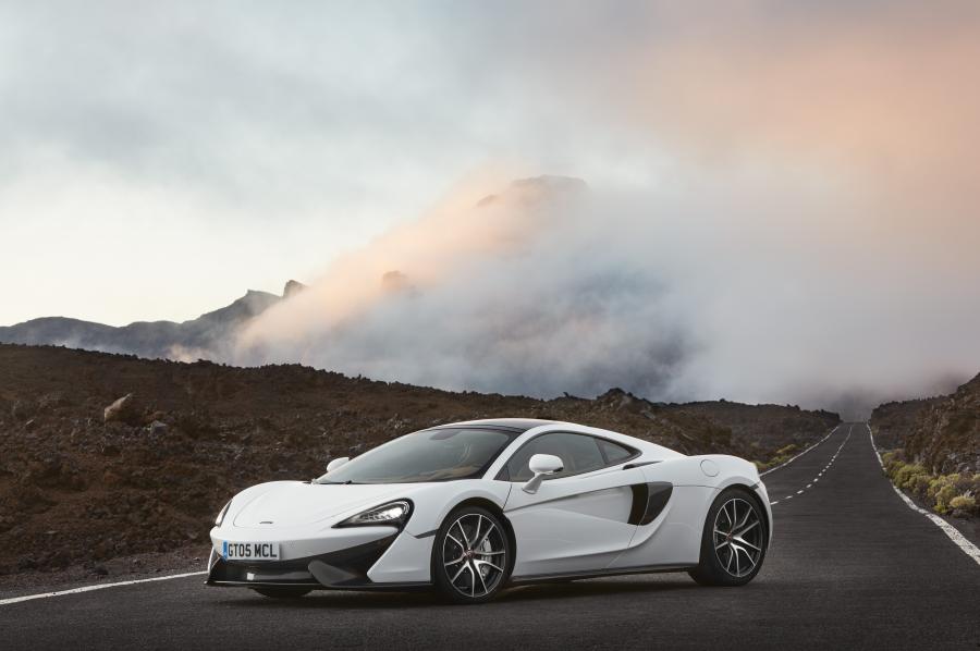  McLaren 570GT 2016 года  (UK) (фото 39 из 125)